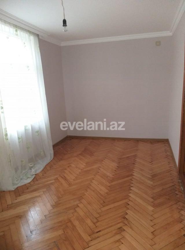 Sale, old building, 2 room, 50 m², Elmlar Akademiyası m.