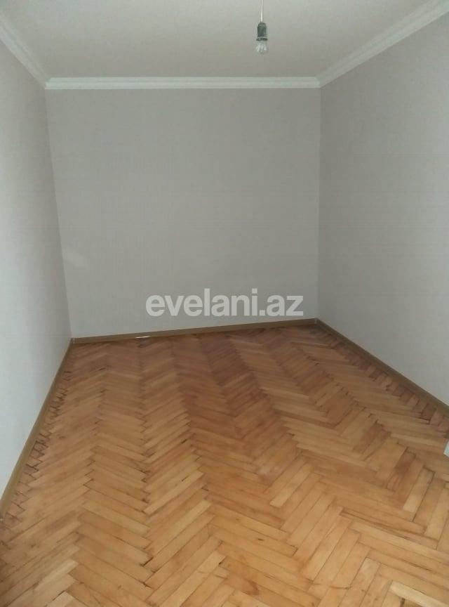 Sale, old building, 2 room, 50 m², Elmlar Akademiyası m.