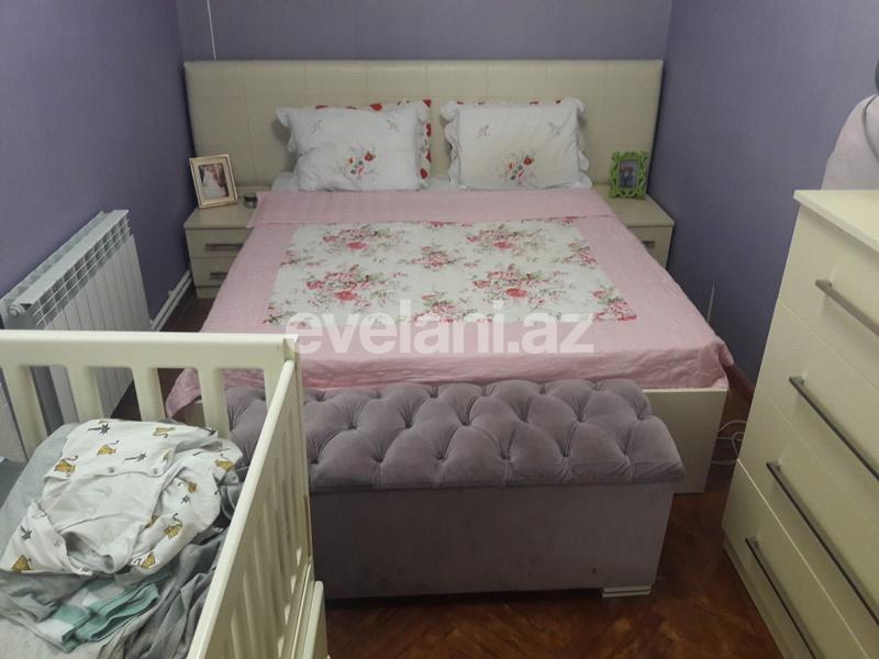 Satılır, köhnə tikili, 2 otaqlı, 48 m², Elmlər Akademiyası m.