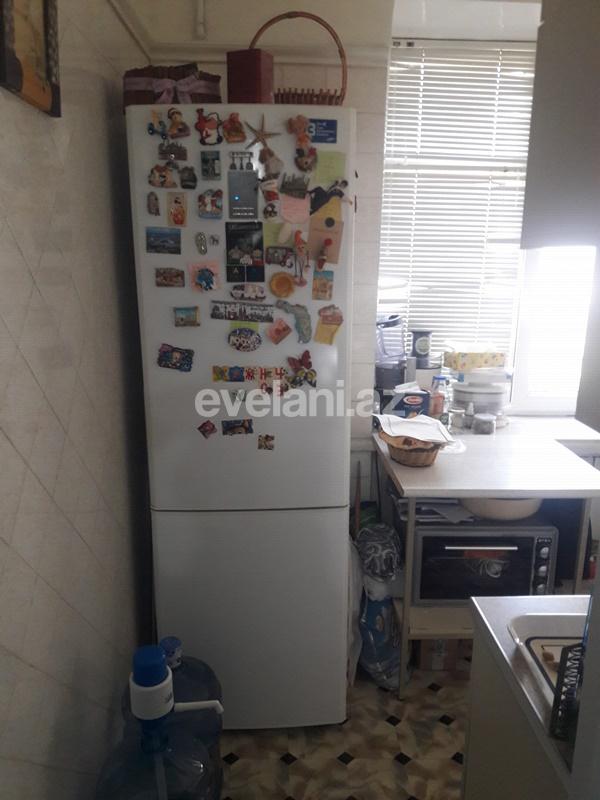 Satılır, köhnə tikili, 2 otaqlı, 48 m², Elmlər Akademiyası m.