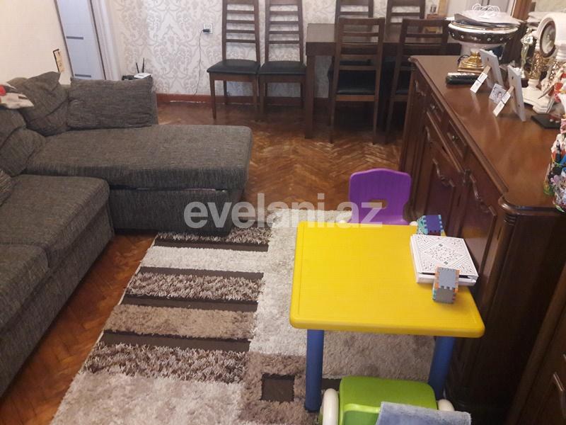 Satılır, köhnə tikili, 2 otaqlı, 48 m², Elmlər Akademiyası m.