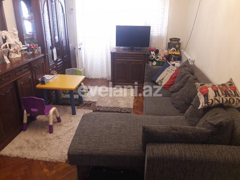 Satılır, köhnə tikili, 2 otaqlı, 48 m², Elmlər Akademiyası m.