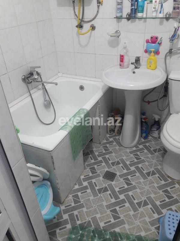 Satılır, köhnə tikili, 2 otaqlı, 48 m², Elmlər Akademiyası m.