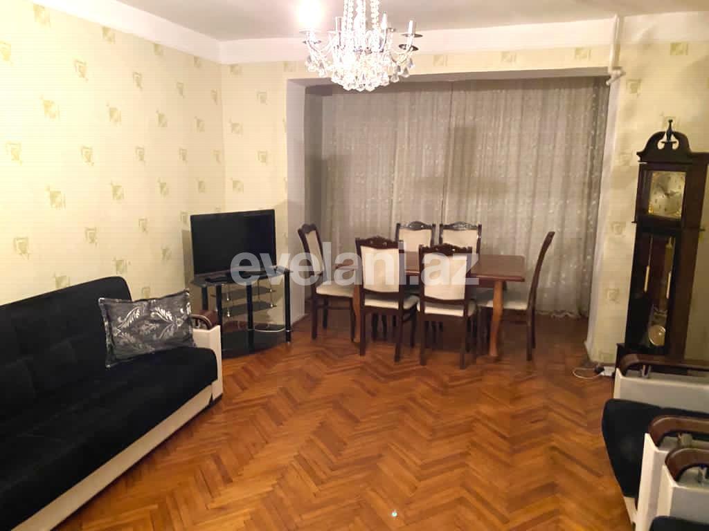 Rent, old building, 3 room, 70 m², Elmlar Akademiyası m.
