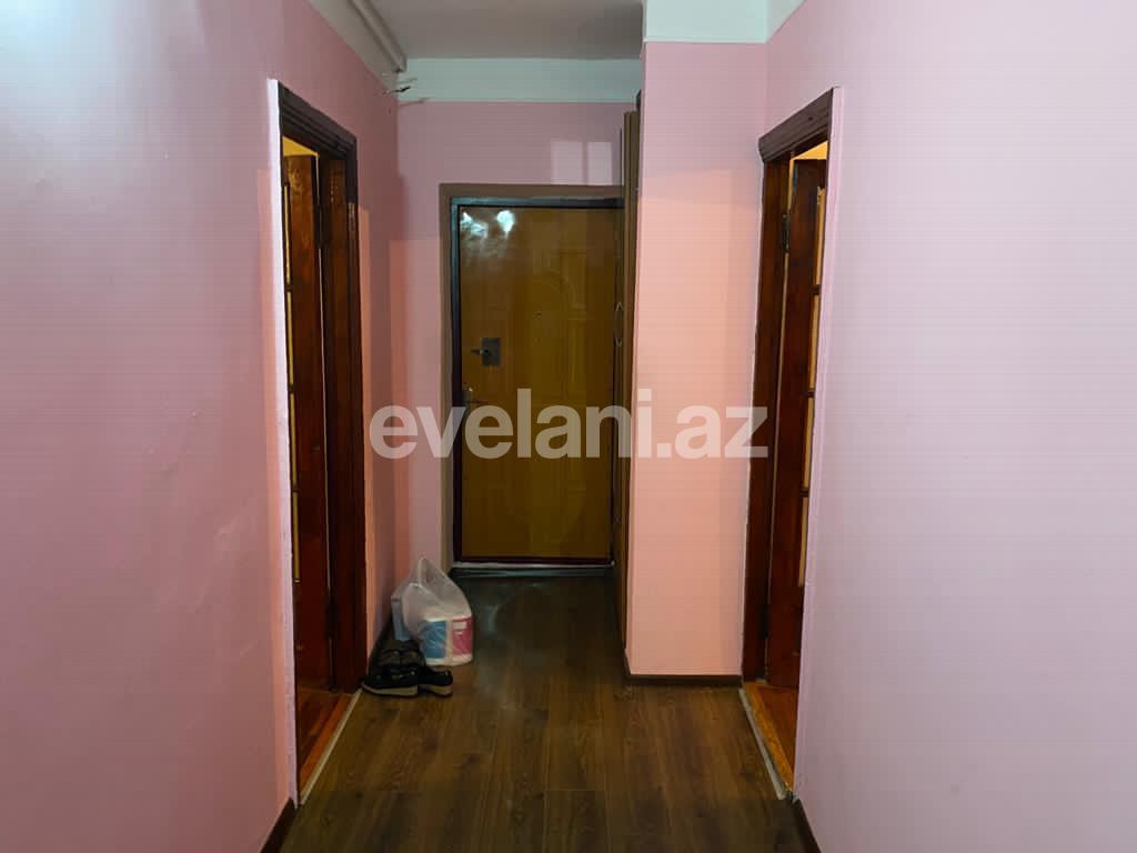 Rent, old building, 3 room, 70 m², Elmlar Akademiyası m.