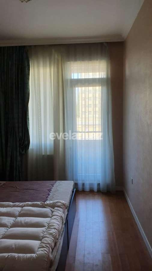 Rent, new building, 2 room, 60 m², Inshaatchilar m.