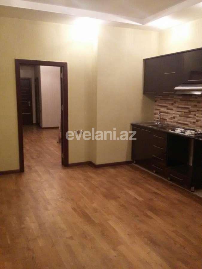 Satılır, yeni tikili, 3 otaqlı, 135 m², İnşaatçılar m.
