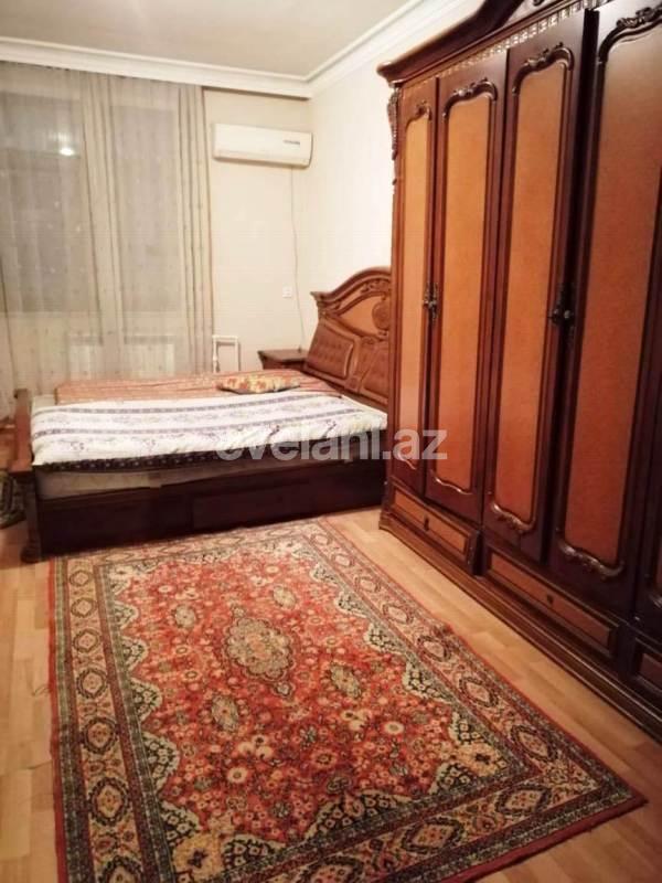 Satılır, köhnə tikili, 3 otaqlı, 70 m², Gənclik m.