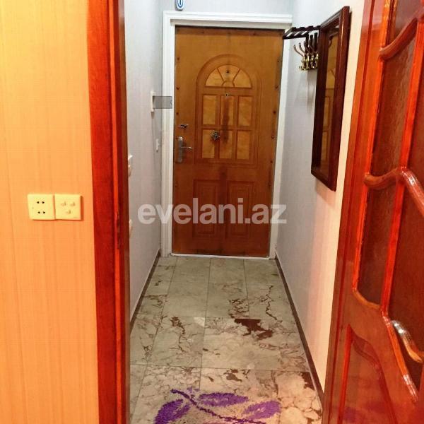 Satılır, köhnə tikili, 3 otaqlı, 70 m², Gənclik m.