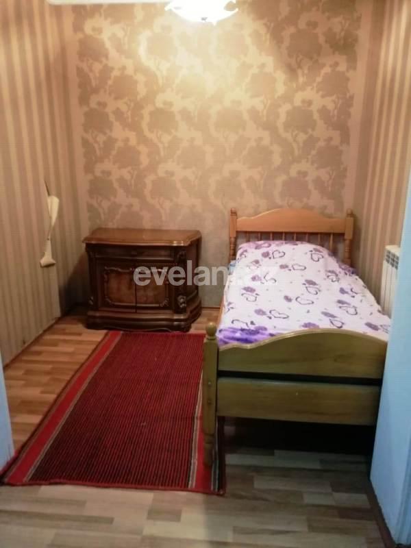 Satılır, köhnə tikili, 3 otaqlı, 70 m², Gənclik m.