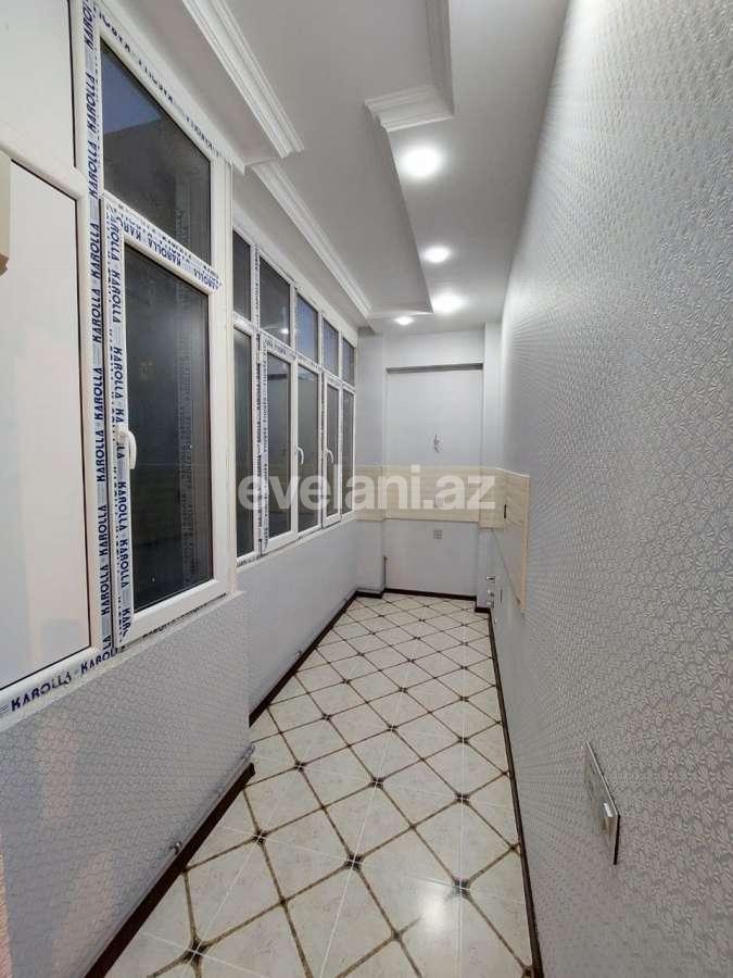 Satılır, yeni tikili, 2 otaqlı, 60 m², İnşaatçılar m.