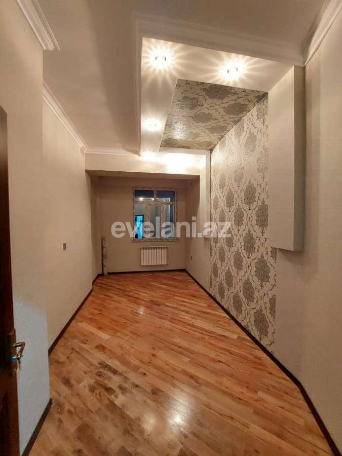 Satılır, yeni tikili, 2 otaqlı, 60 m², İnşaatçılar m.