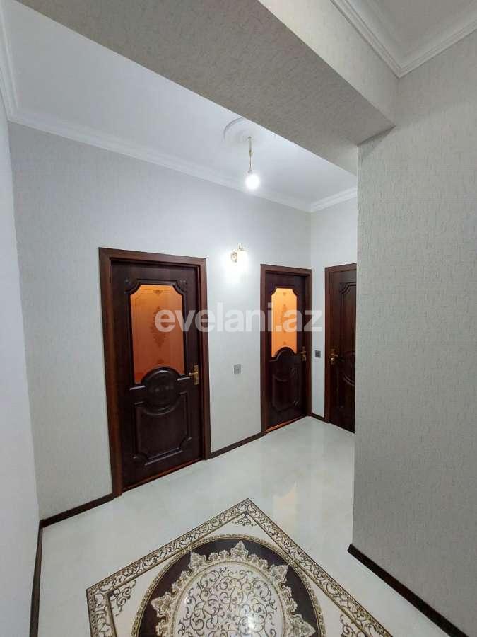 Satılır, yeni tikili, 2 otaqlı, 60 m², İnşaatçılar m.