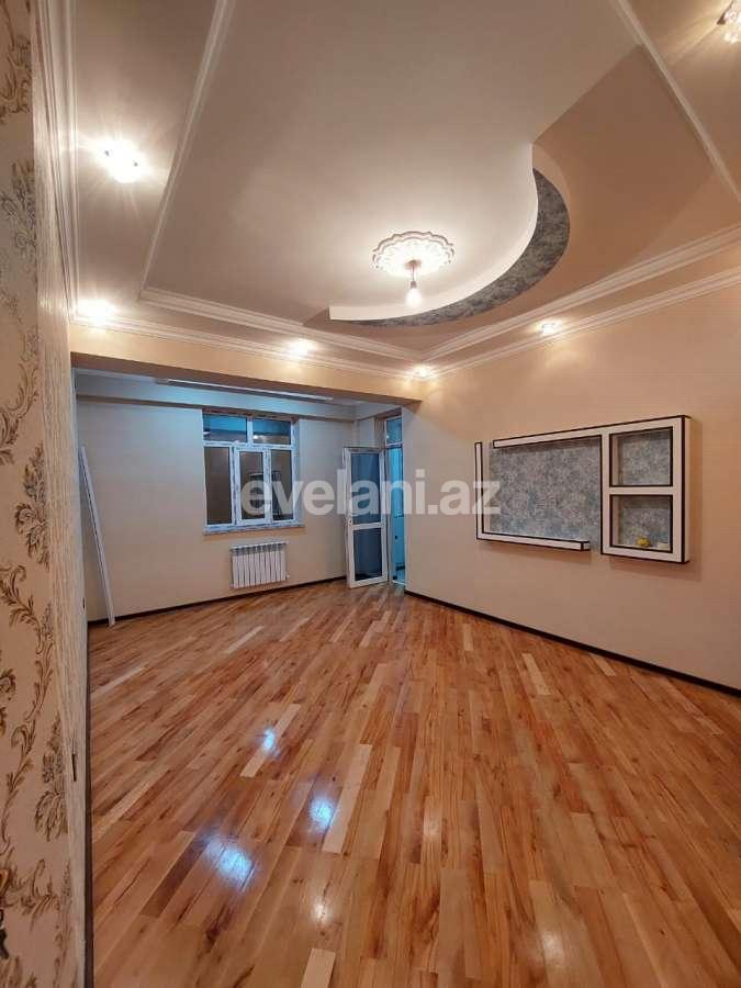Satılır, yeni tikili, 2 otaqlı, 60 m², İnşaatçılar m.