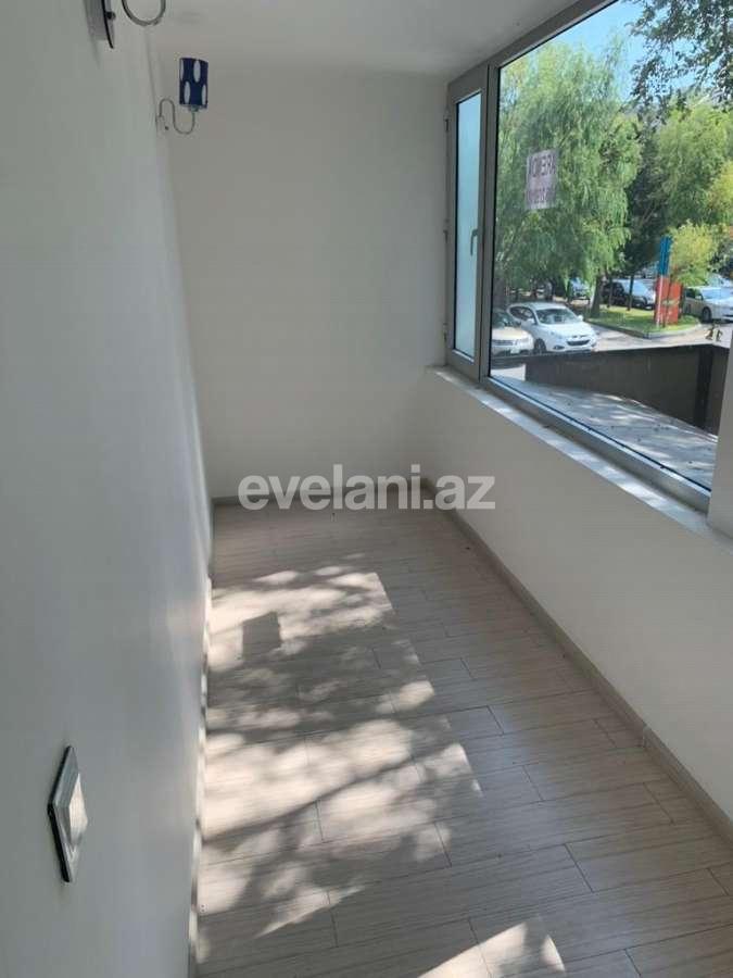 Satılır, obyekt, 70 m², 28 may m.