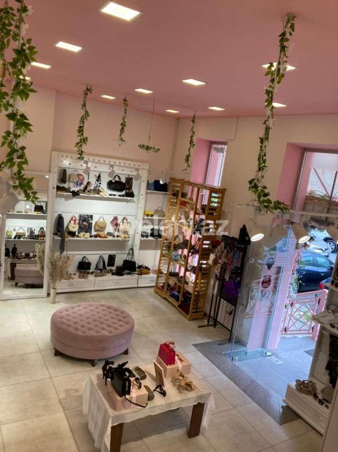 Satılır, obyekt, 70 m², 28 may m.