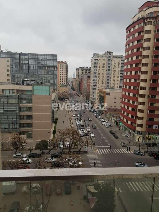 Sale, new building, 4 room, 164.5 m², Nasimi r.