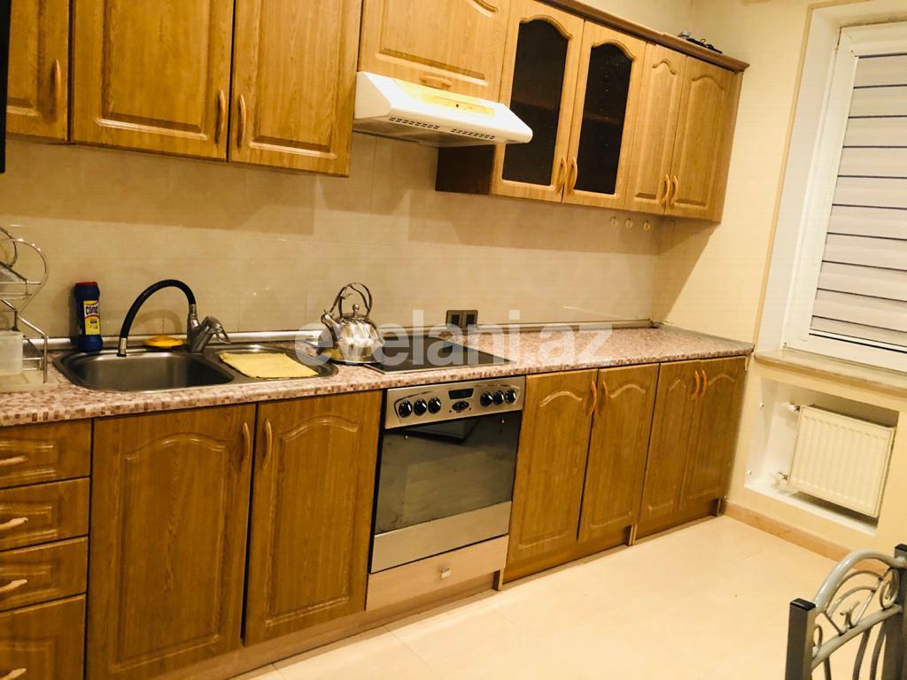 Kirayə verilir, yeni tikili, 2 otaqlı, 80 m², Elmlər Akademiyası m.