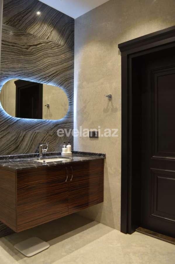 Satılır, yeni tikili, 3 otaqlı, 120 m², 28 may m.