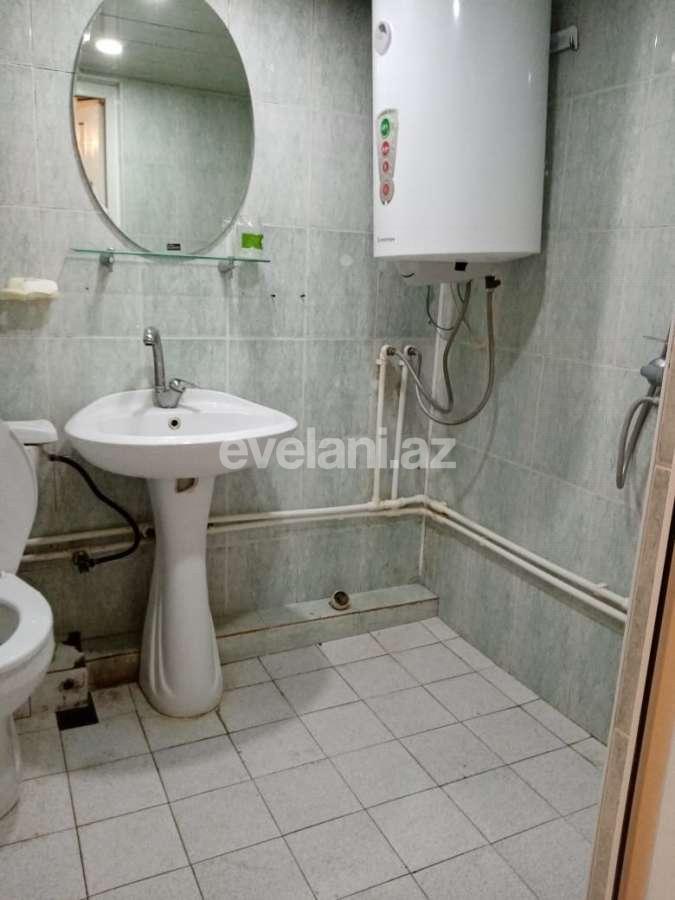 Kirayə verilir, köhnə tikili, 1 otaqlı, 35 m², Elmlər Akademiyası m.