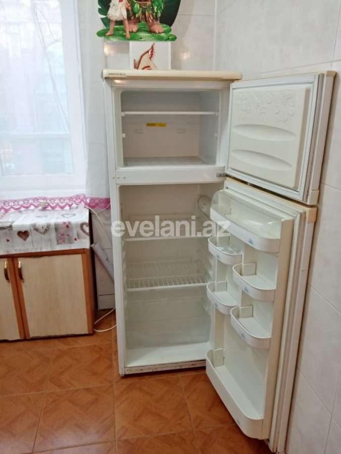Kirayə verilir, köhnə tikili, 1 otaqlı, 35 m², Elmlər Akademiyası m.