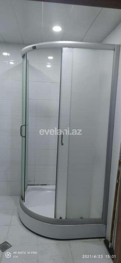 Kirayə verilir, yeni tikili, 3 otaqlı, 100 m², İnşaatçılar m.