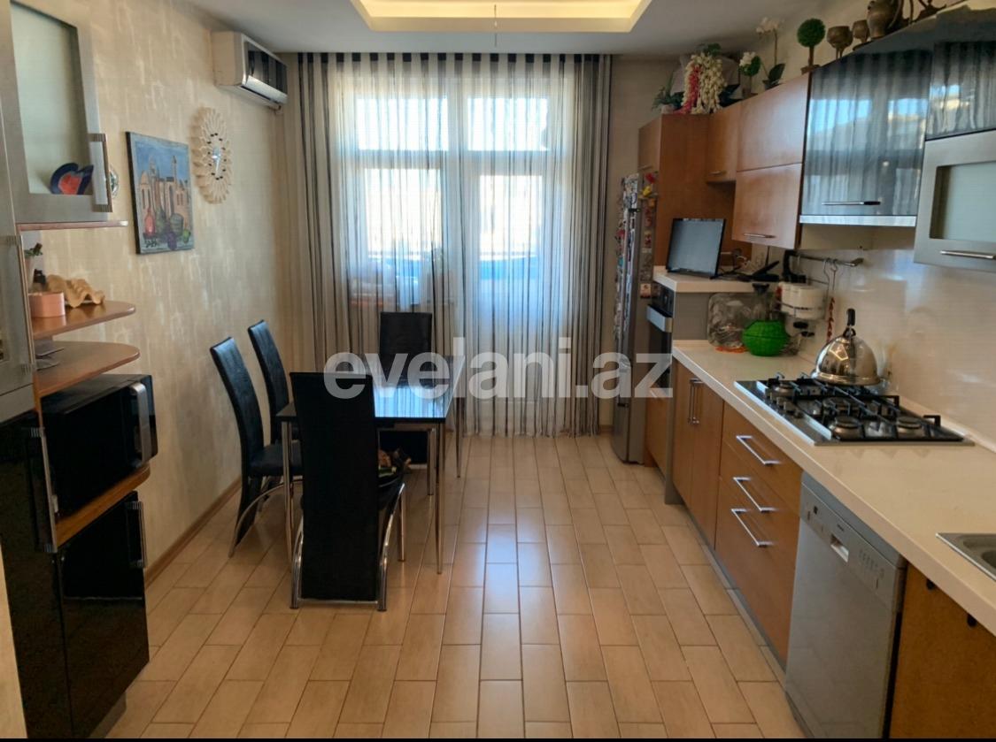 Satılır, yeni tikili, 4 otaqlı, 120 m², Elmlər Akademiyası m.