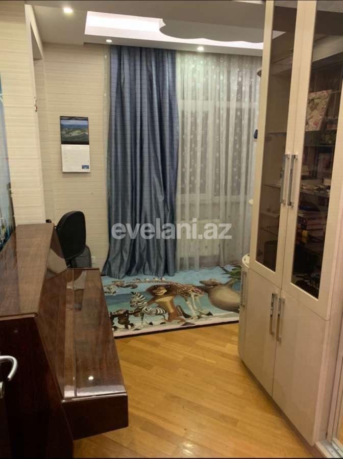 Satılır, yeni tikili, 4 otaqlı, 120 m², Elmlər Akademiyası m.