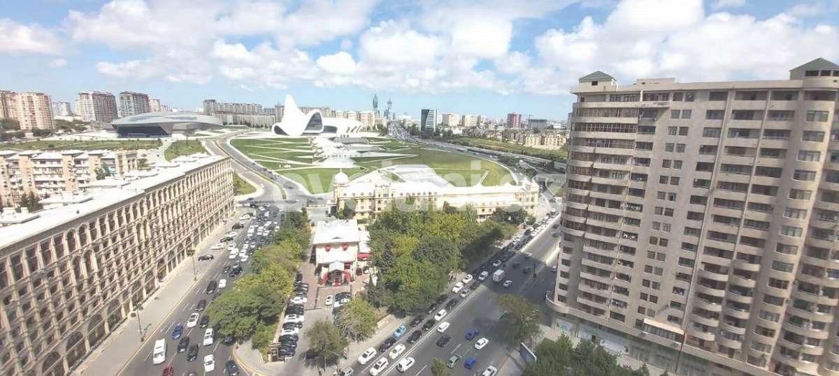 Satılır, yeni tikili, 4 otaqlı, 190 m², Nərimanov r.