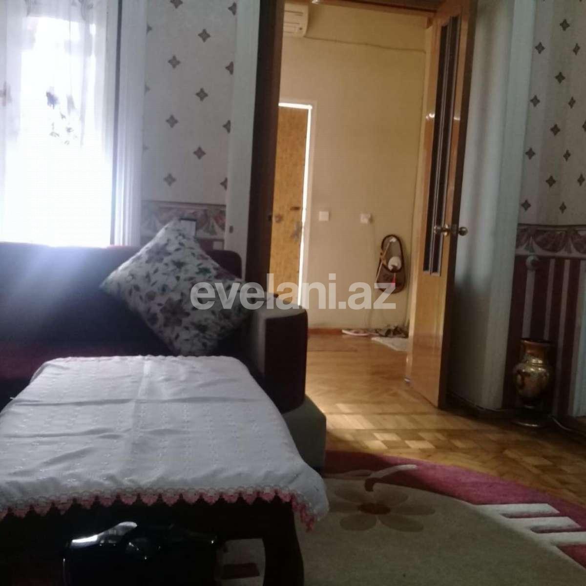 Kirayə verilir, köhnə tikili, 3 otaqlı, 100 m², İnşaatçılar m.