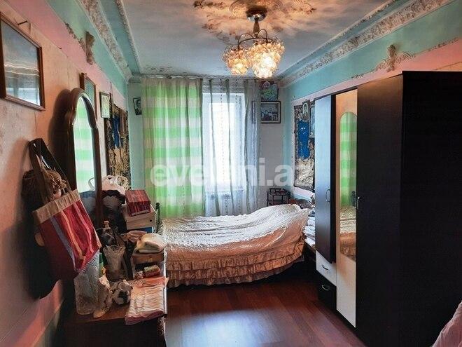 Satılır, köhnə tikili, 3 otaqlı, 90 m², 28 may m.