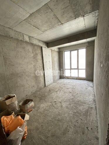 Satılır, yeni tikili, 2 otaqlı, 106 m², 28 may m.