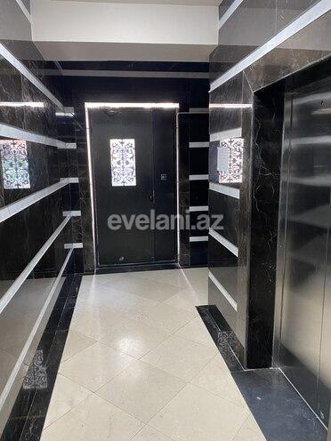 Satılır, yeni tikili, 2 otaqlı, 106 m², 28 may m.