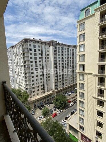 Satılır, yeni tikili, 2 otaqlı, 106 m², 28 may m.