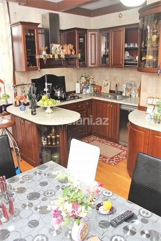 Satılır, yeni tikili, 4 otaqlı, 220 m², Xətai r.