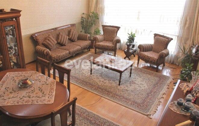 Satılır, yeni tikili, 4 otaqlı, 220 m², Xətai r.