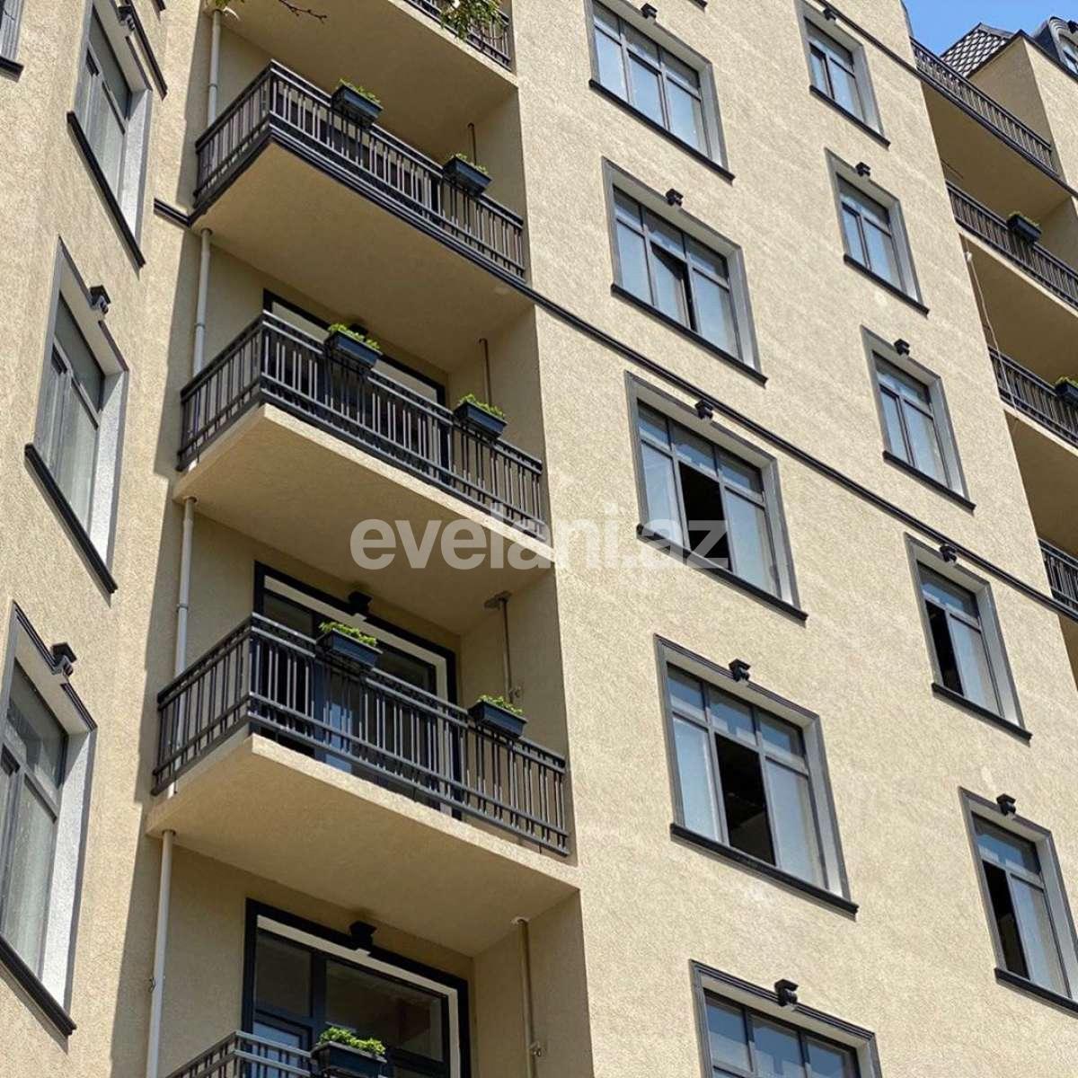Satılır, yeni tikili, 4 otaqlı, 137 m², Nizami m.