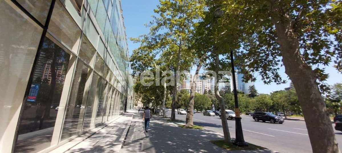 Kirayə verilir, obyekt, 750 m², Səbail r.