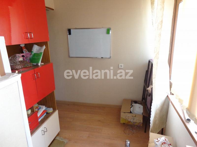 Sale, old building, 1 room, 42 m², Elmlar Akademiyası m.