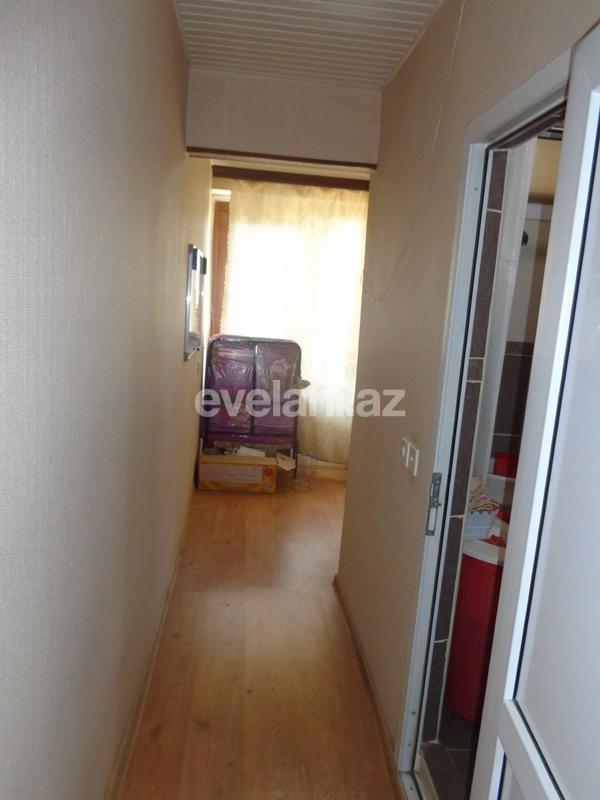 Sale, old building, 1 room, 42 m², Elmlar Akademiyası m.