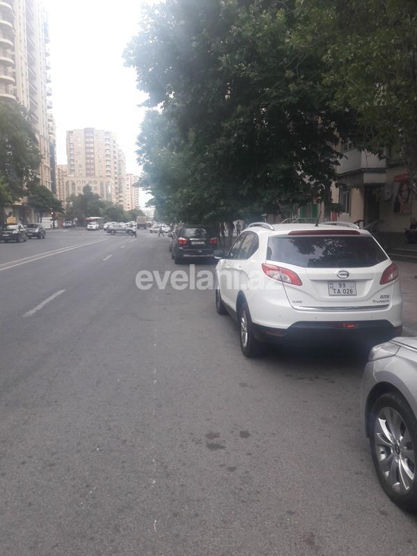 Satılır, yeni tikili, 5 otaqlı, 304 m², Elmlər Akademiyası m.