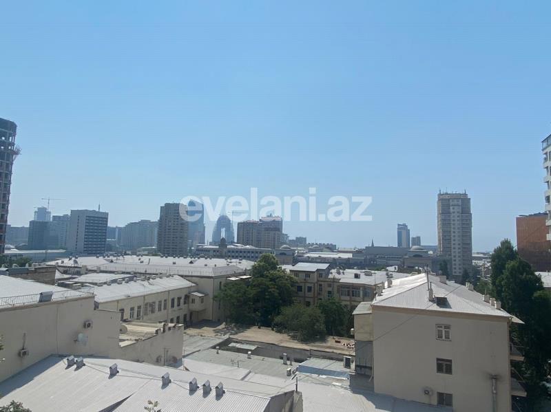 Satılır, yeni tikili, 4 otaqlı, 220 m², 28 may m.