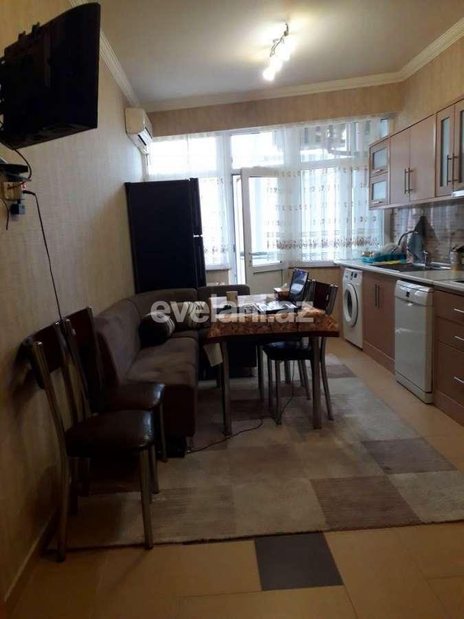 Kirayə verilir, yeni tikili, 3 otaqlı, 125 m², Şah İsmayıl Xətai m.
