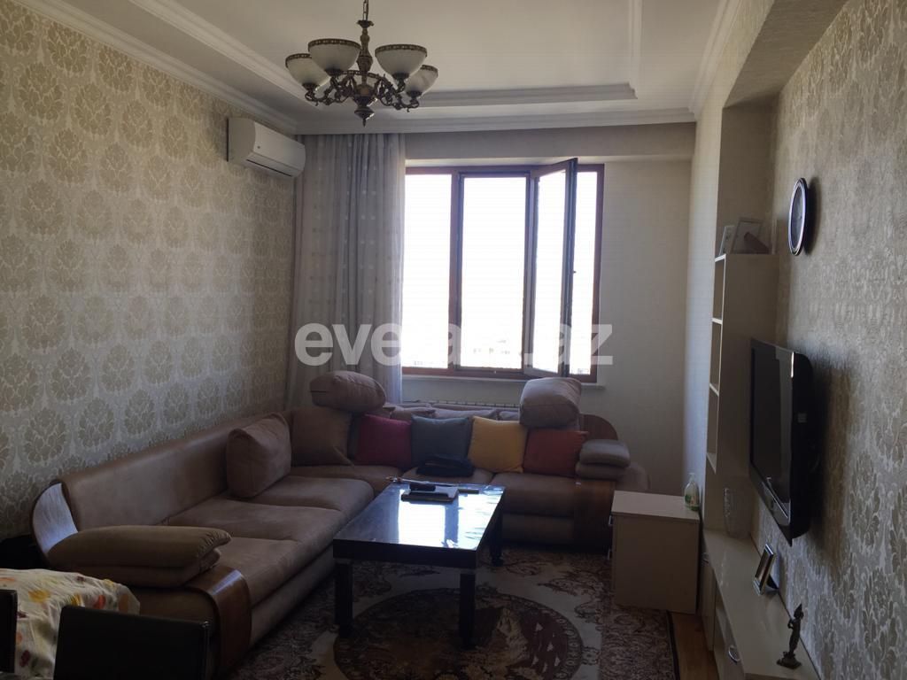 Satılır, yeni tikili, 2 otaqlı, 65 m², İnşaatçılar m.