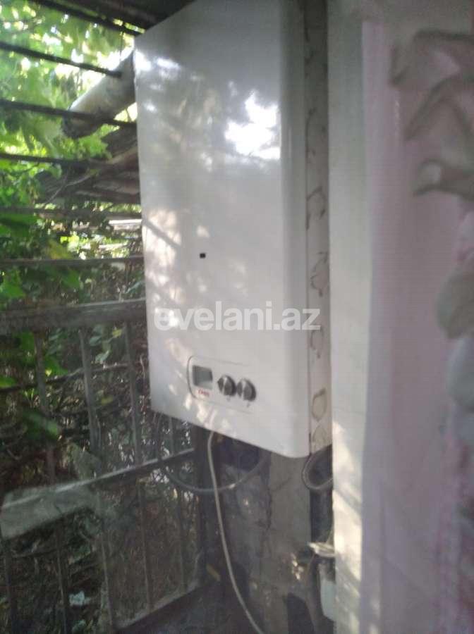 Sale, old building, 4 room, 100 m², Inshaatchilar m.