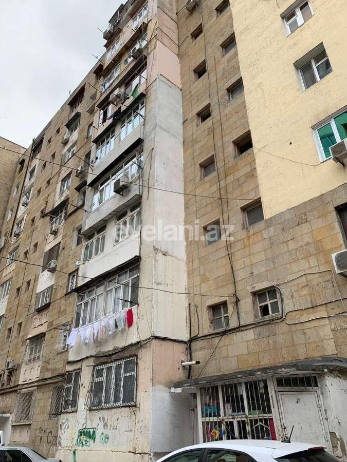 Продаётся, вторичка, 3-комнаты, 70 m², Элмляр Академиясы m.