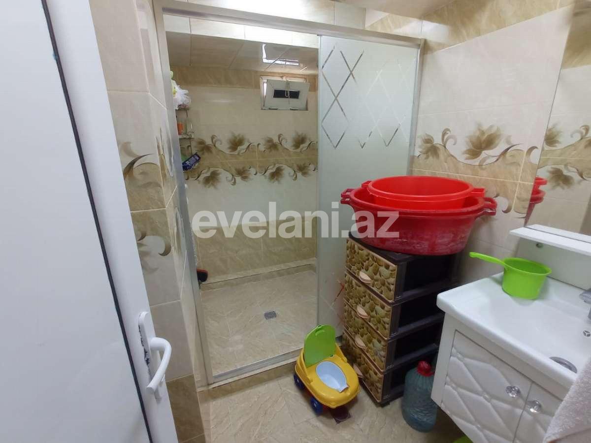 Продаётся, вторичка, 3-комнаты, 70 m², Элмляр Академиясы m.