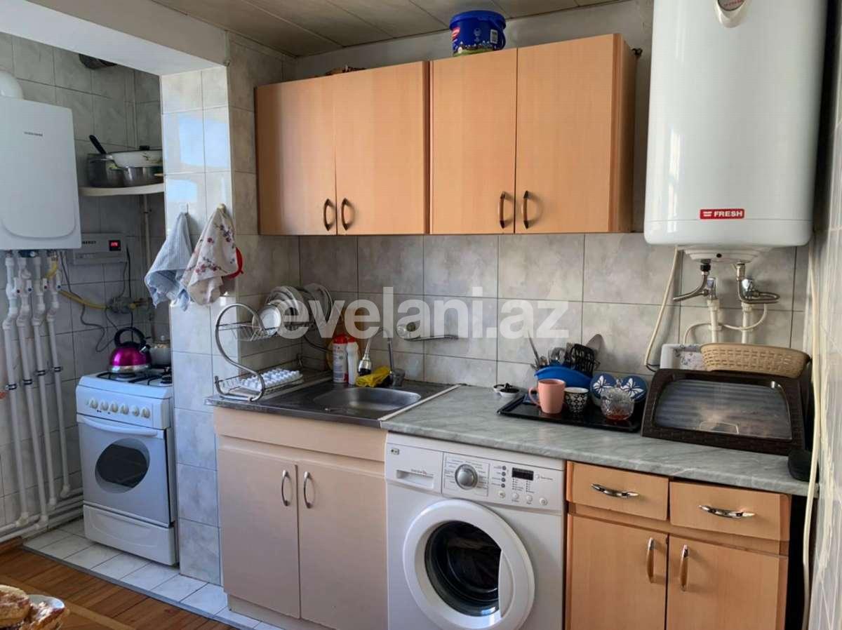 Satılır, köhnə tikili, 4 otaqlı, 110 m², İnşaatçılar m.