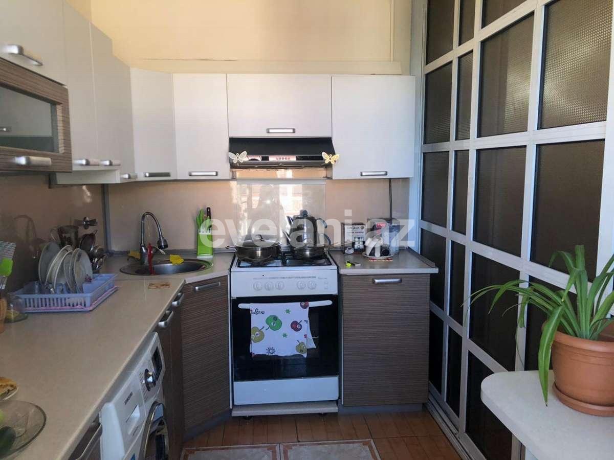 Satılır, köhnə tikili, 3 otaqlı, 85 m², Nəriman Nərimanov m.