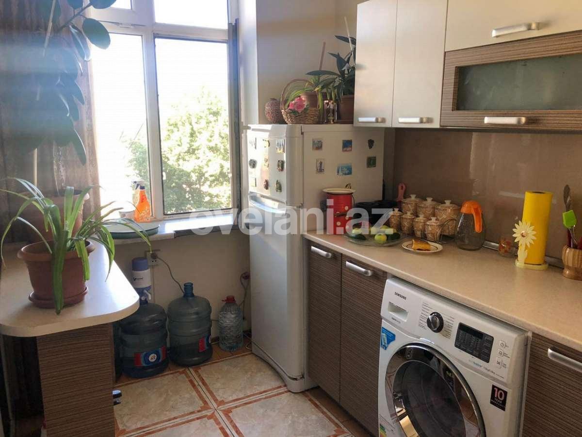 Satılır, köhnə tikili, 3 otaqlı, 85 m², Nəriman Nərimanov m.